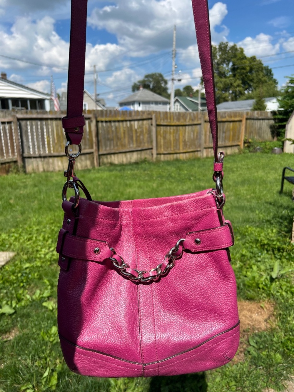 Vintage Coach Chelsea Chain Duffle (Style F19722)